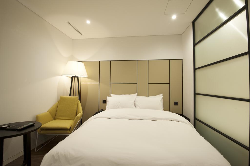 Hotel The Artist Yeoksam Seoel Buitenkant foto