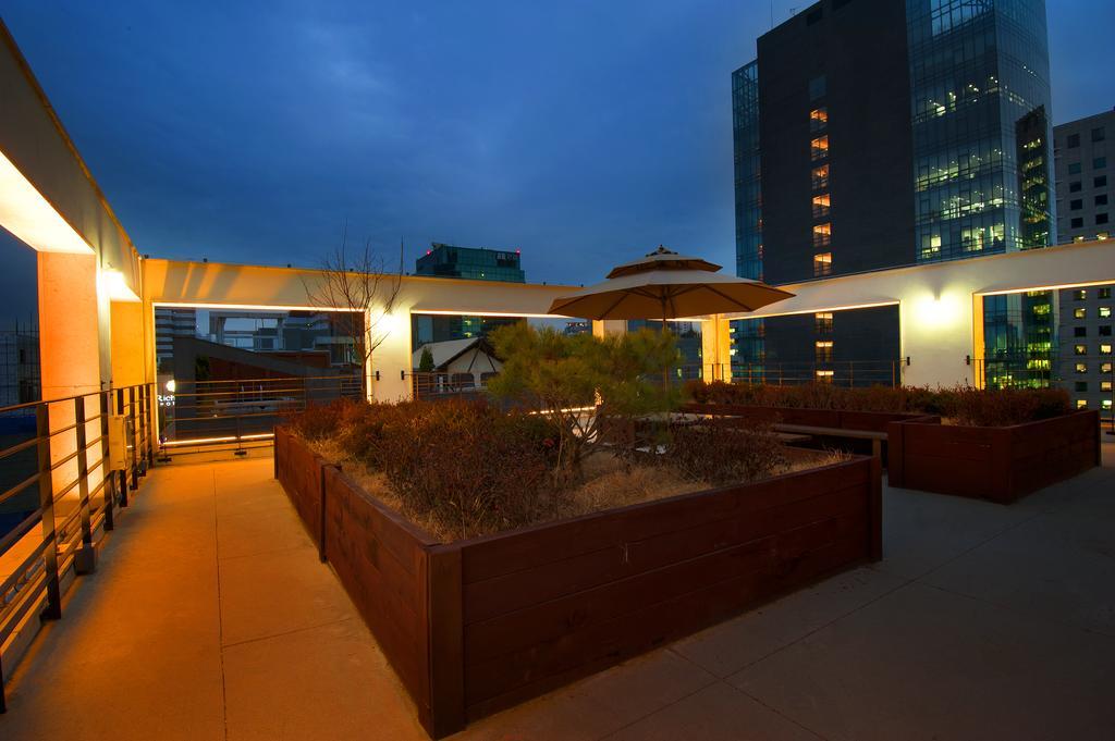 Hotel The Artist Yeoksam Seoel Buitenkant foto